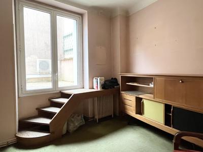 Appartement - 110 m² - 6 pièces