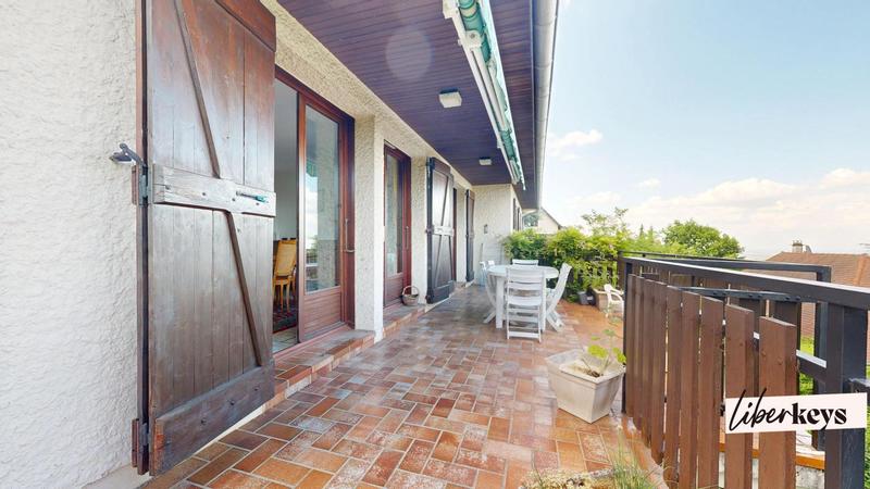 Maison - 101 m² - 5 pièces