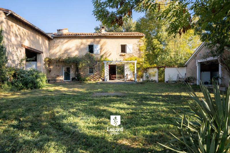 Ferme - 229 m² - 7 pièces