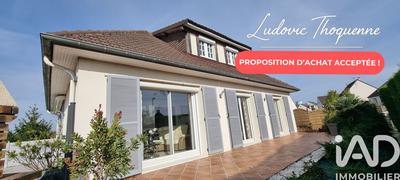 Maison - 95 m² - 5 pièces