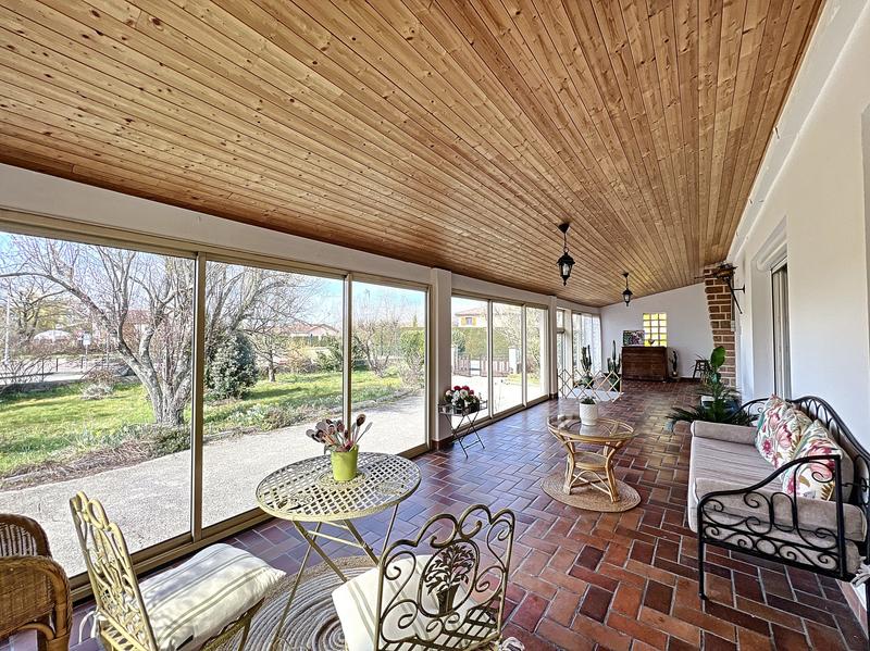 Maison - 208 m² - 6 pièces