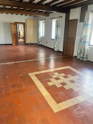 Maison de village - 180 m² - 7 pièces