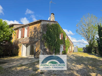 Maison - 137 m² - 5 pièces