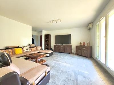 Appartement - 101 m² - 5 pièces