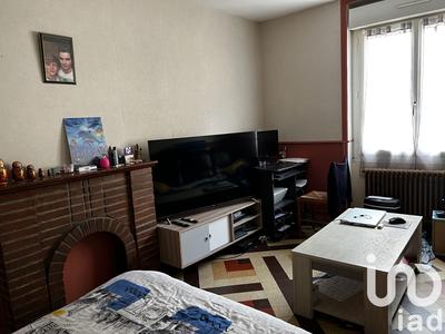 Maison - 95 m² - 5 pièces