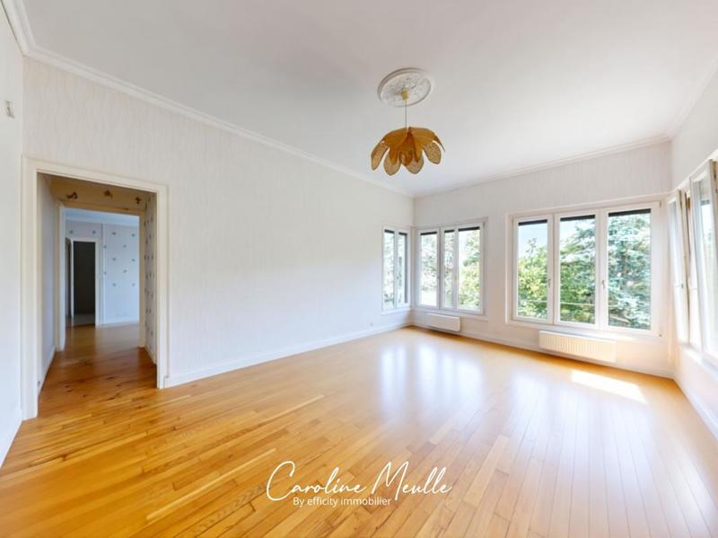 Maison - 127 m² - 4 pièces