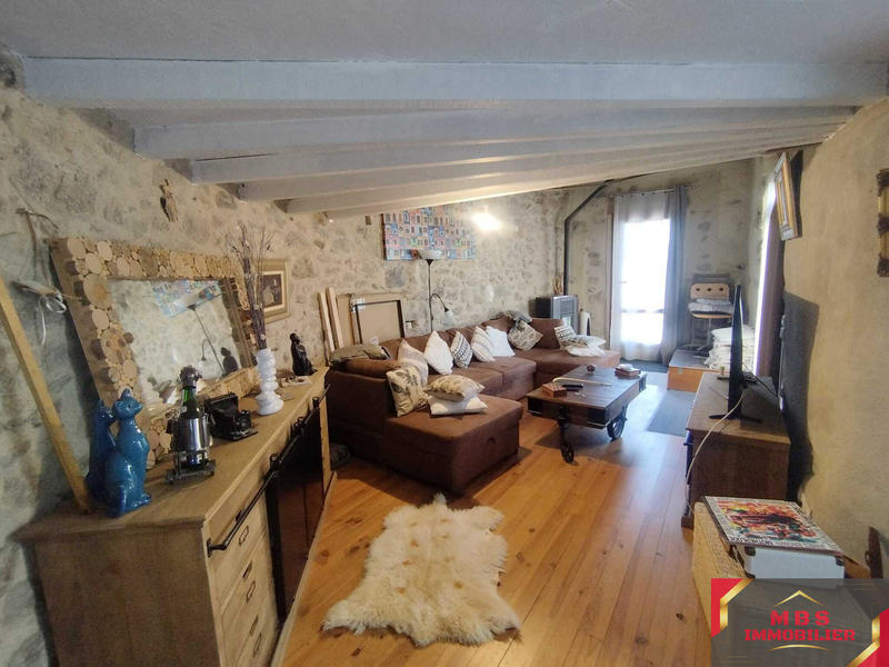 Maison - 98 m² - 3 pièces