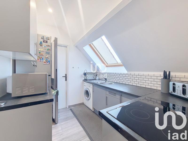 Maison - 240 m² - 8 pièces