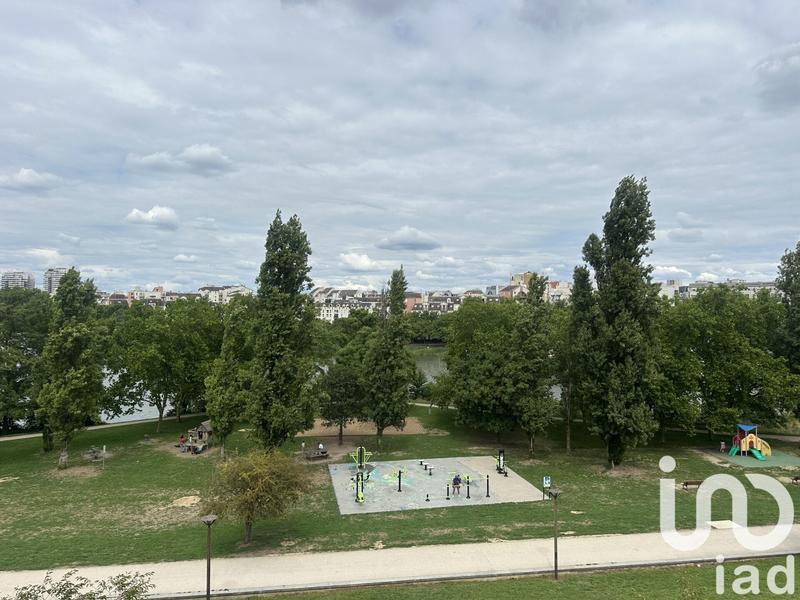 Appartement - 95 m² - 5 pièces