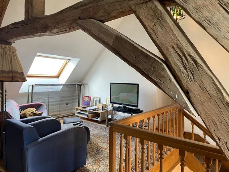 Maison - 280 m² - 7 pièces