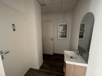 Bureau - 95 m² - 2 pièces