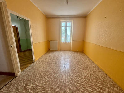 Maison - 104 m² - 4 pièces