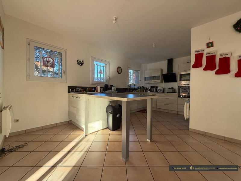 Maison - 160 m² - 5 pièces