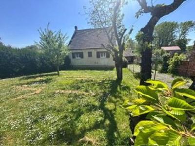 Château - 106 m² - 5 pièces