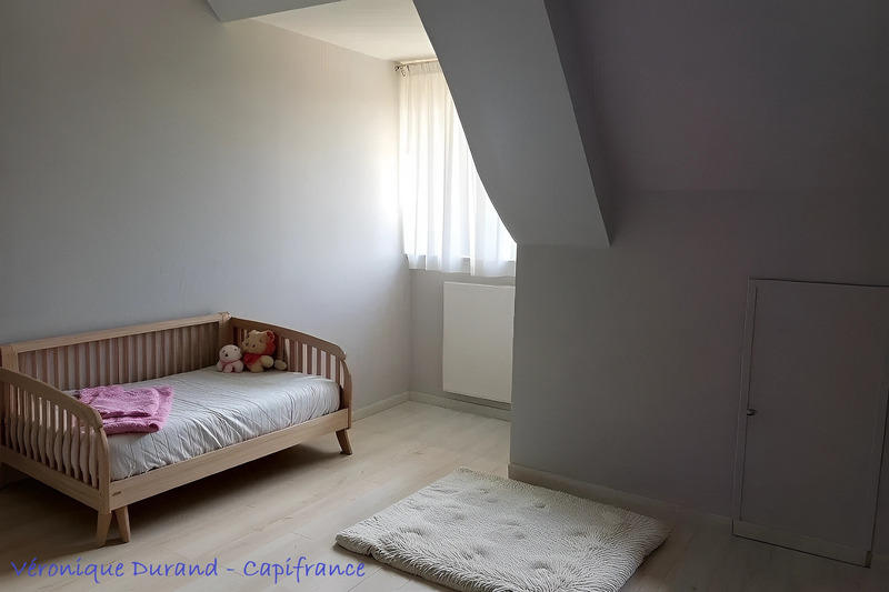 Maison - 128 m² - 7 pièces