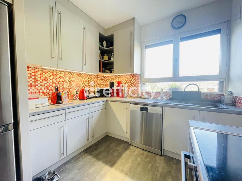 Appartement - 89 m² - 4 pièces