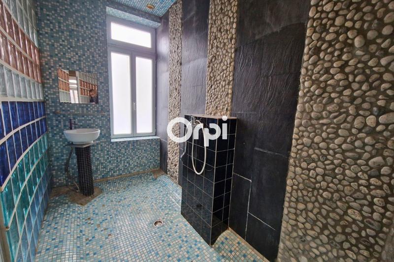 Maison - 83 m² - 2 pièces