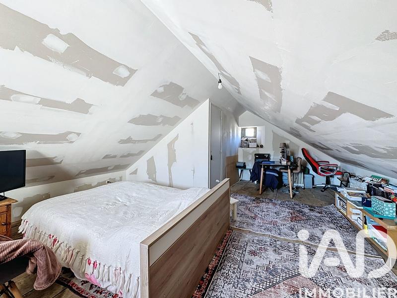 Maison - 75 m² - 8 pièces