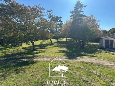 Maison - 288 m² - 10 pièces