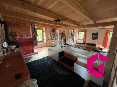 Maison - 136 m² - 3 pièces