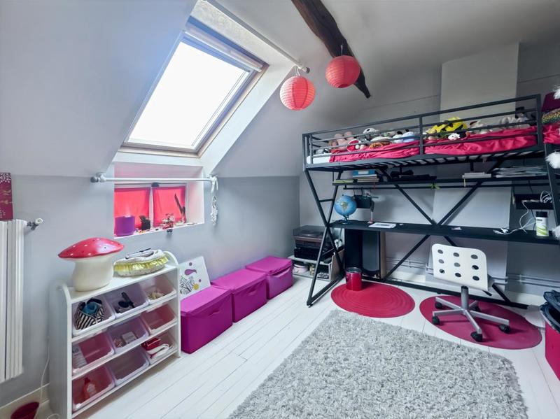 Maison - 105 m² - 5 pièces