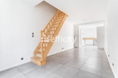 Maison - 72 m² - 3 pièces