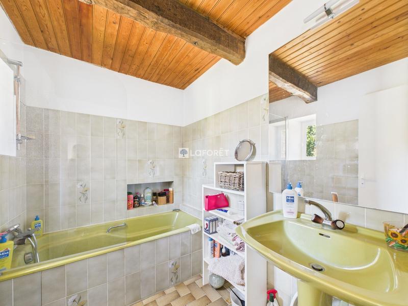 Maison - 105 m² - 4 pièces