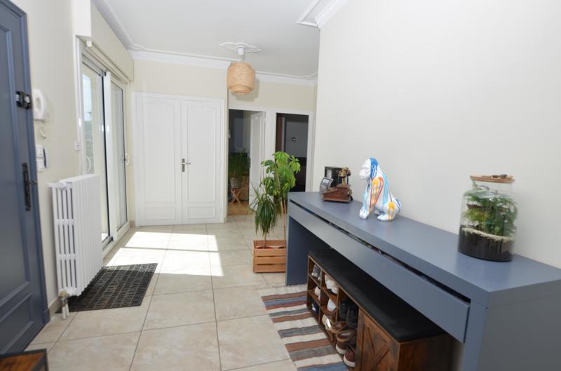 Appartement - 93 m² - 4 pièces