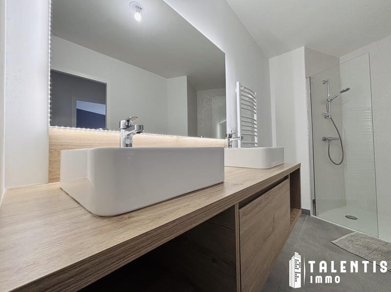 Appartement - 62 m² - 3 pièces