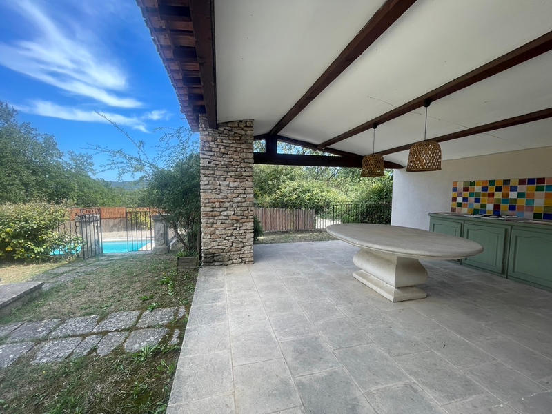 Maison - 106 m² - 6 pièces