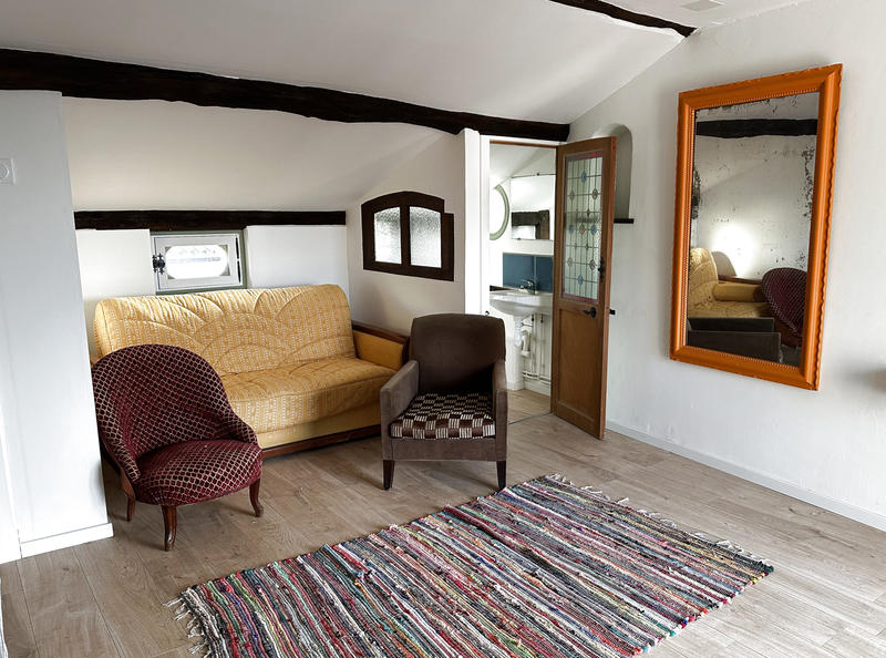 Maison - 223 m² - 9 pièces