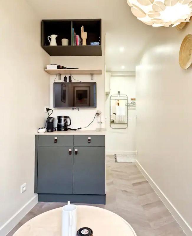 Studio - 11 m² - 1 pièce