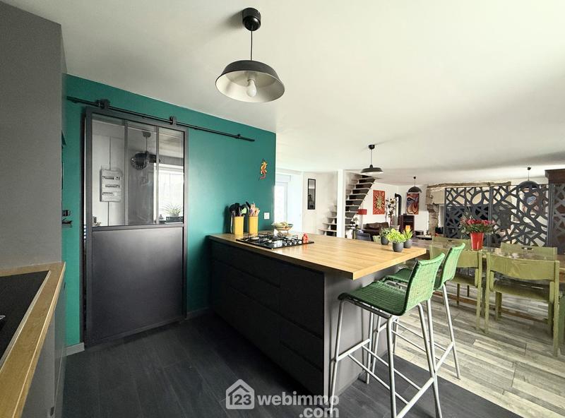 Maison - 124 m² - 6 pièces