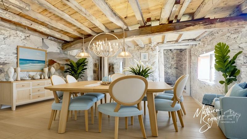 Maison - 65 m² - 3 pièces