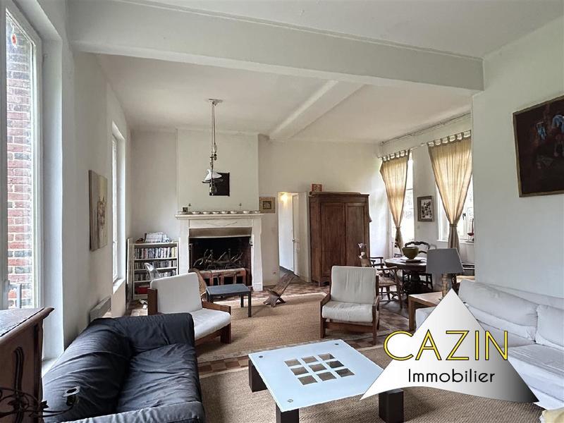 Maison - 265 m² - 11 pièces