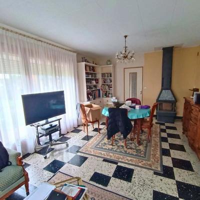 Maison - 104 m² - 5 pièces