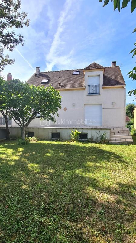 Maison - 125 m² - 6 pièces