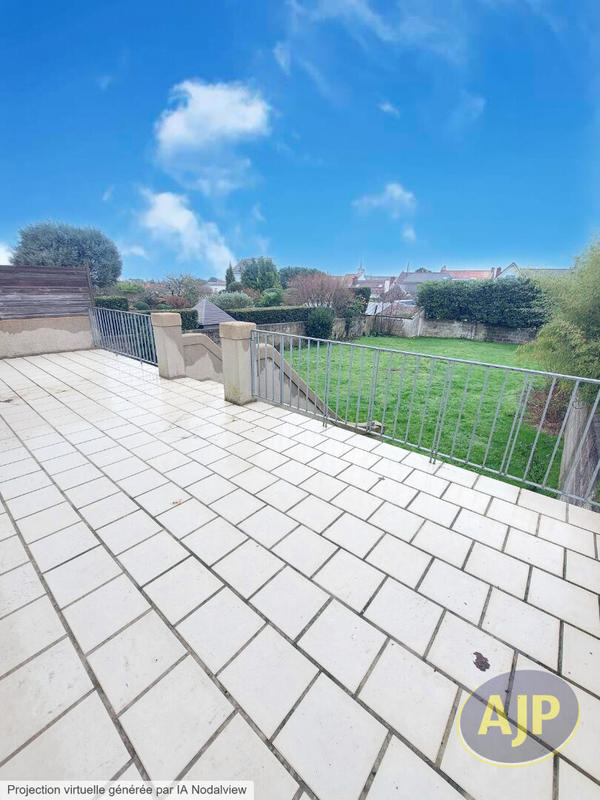 Maison - 121 m² - 6 pièces