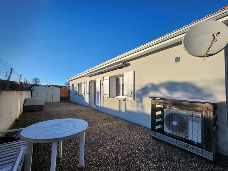 Maison - 90 m² - 5 pièces