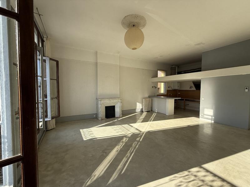 Appartement - 100 m² - 4 pièces