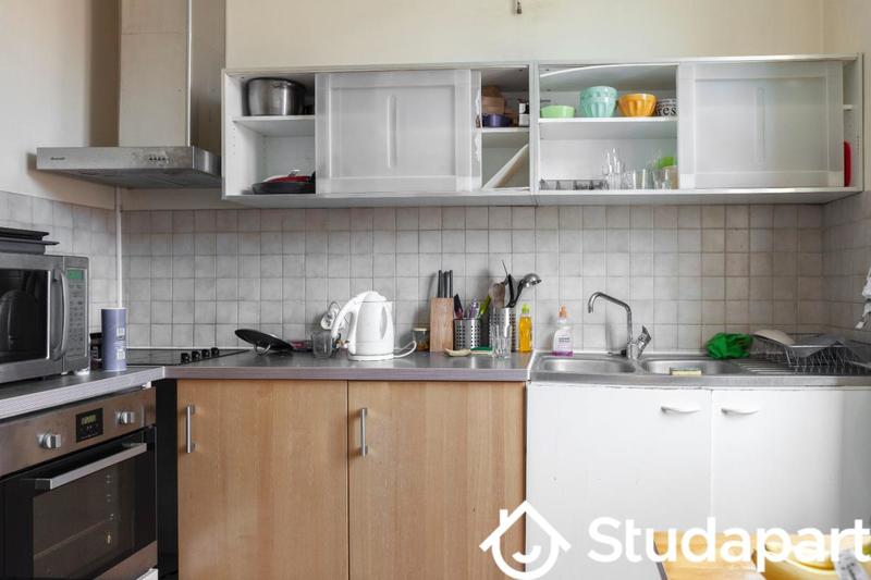 Chambre - 9 m² - 1 pièce