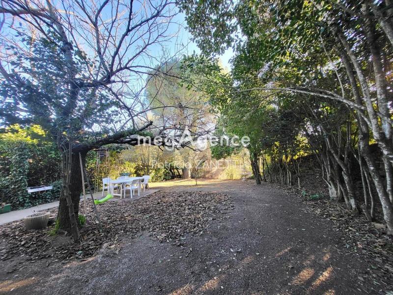 Maison traditionnelle - 63 m² - 2 pièces