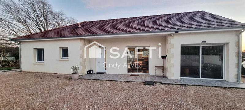 Maison - 213 m² - 8 pièces