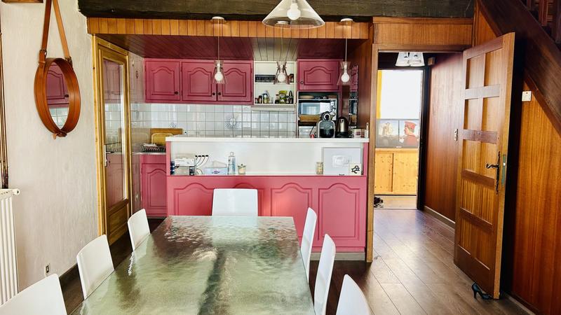 Appartement - 93 m² - 4 pièces