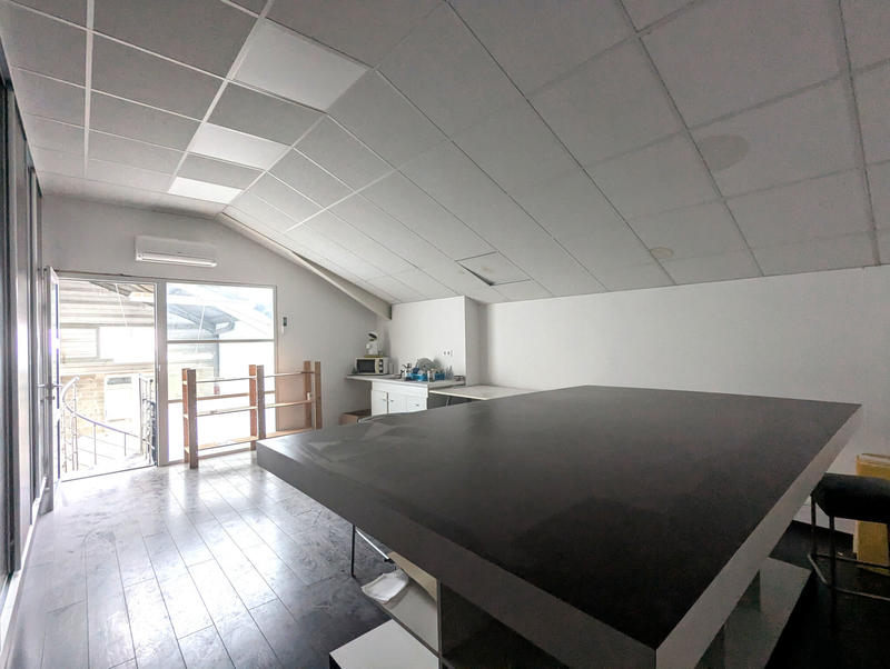 Local commercial - 420 m² - 4 pièces