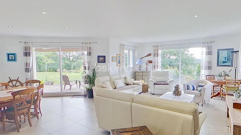 Maison d'architecte - 151 m² - 6 pièces