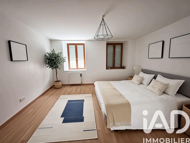 Maison - 135 m² - 5 pièces