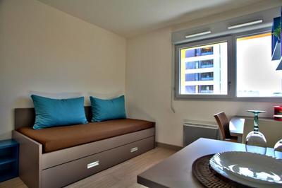 Studio - 17 m² - 1 pièce