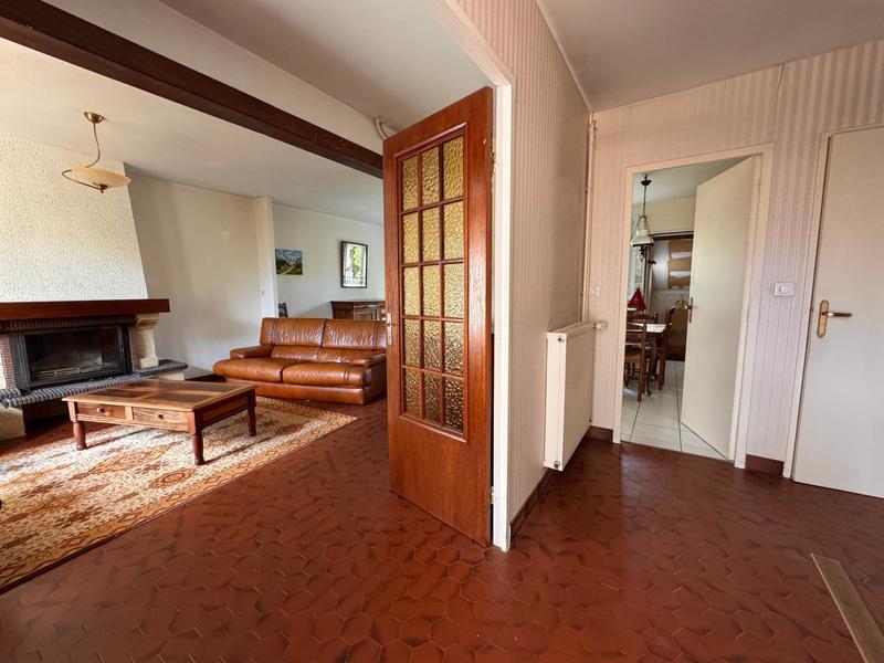 Maison - 102 m² - 5 pièces