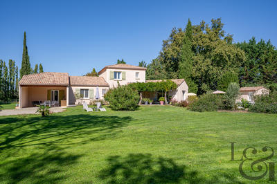 Maison - 182 m² - 7 pièces